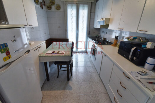 BILOCALE CON CUCINA ABITABILE
